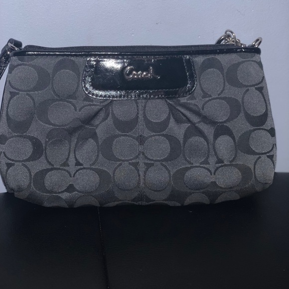 Coach Handbags - Coach clutch